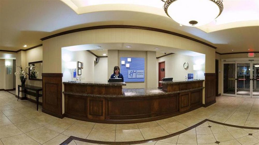 Holiday Inn Express & Suites Dinuba West By Ihg Экстерьер фото